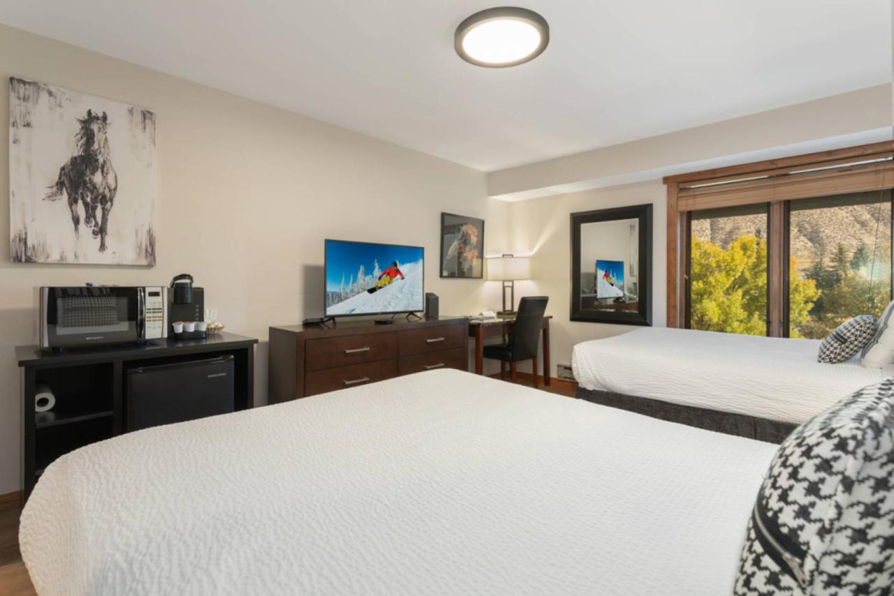 Lodge at 100 W Beaver Creek Blvd #2 - 401 - B&B