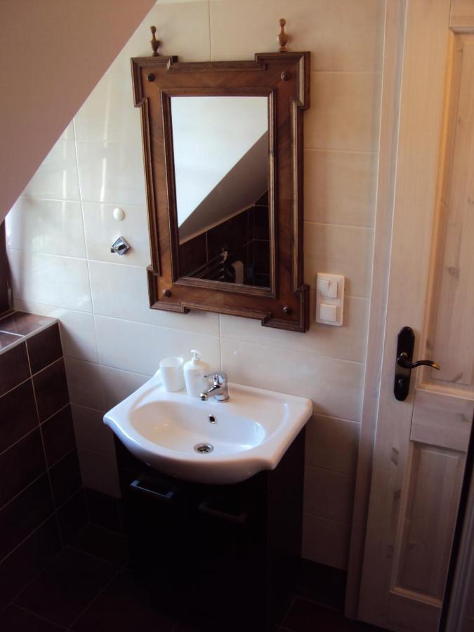 Camera Tripla con Vista Montagna