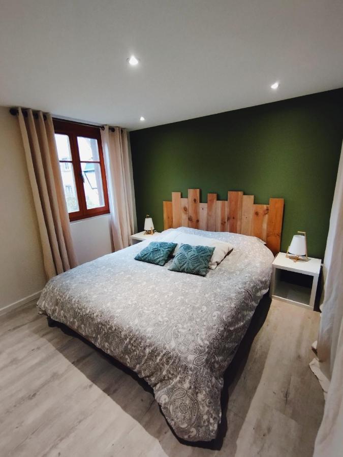 La jolie maison bleue avec terrasse - Ferienwohnung