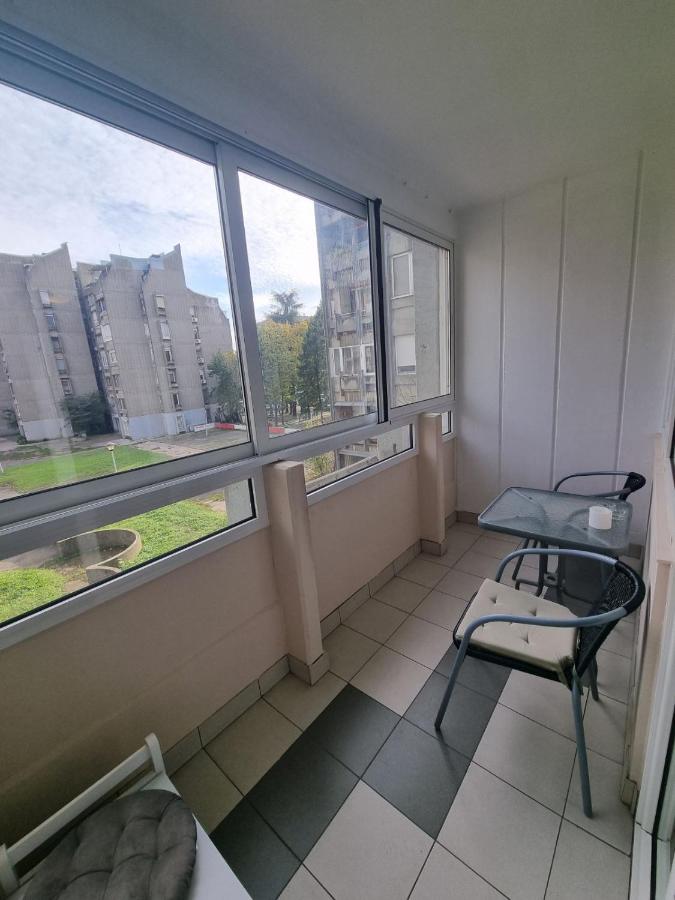 Hawaii- 2 bdr, Arena, Sava centar, FREE PARKING - B&B