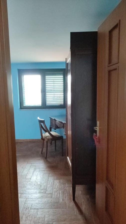 Camera Doppia con Letti Singoli