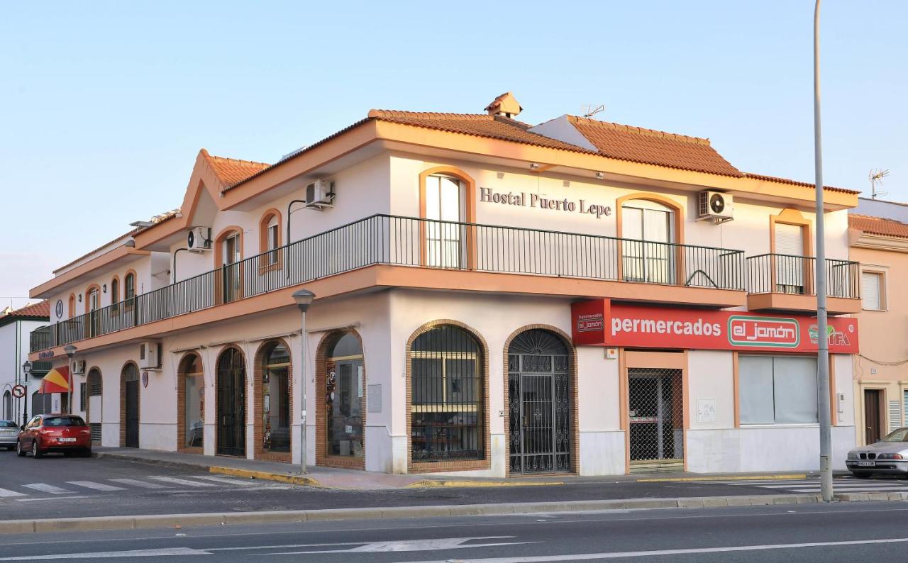 Hostal Puerto Lepe - B&B