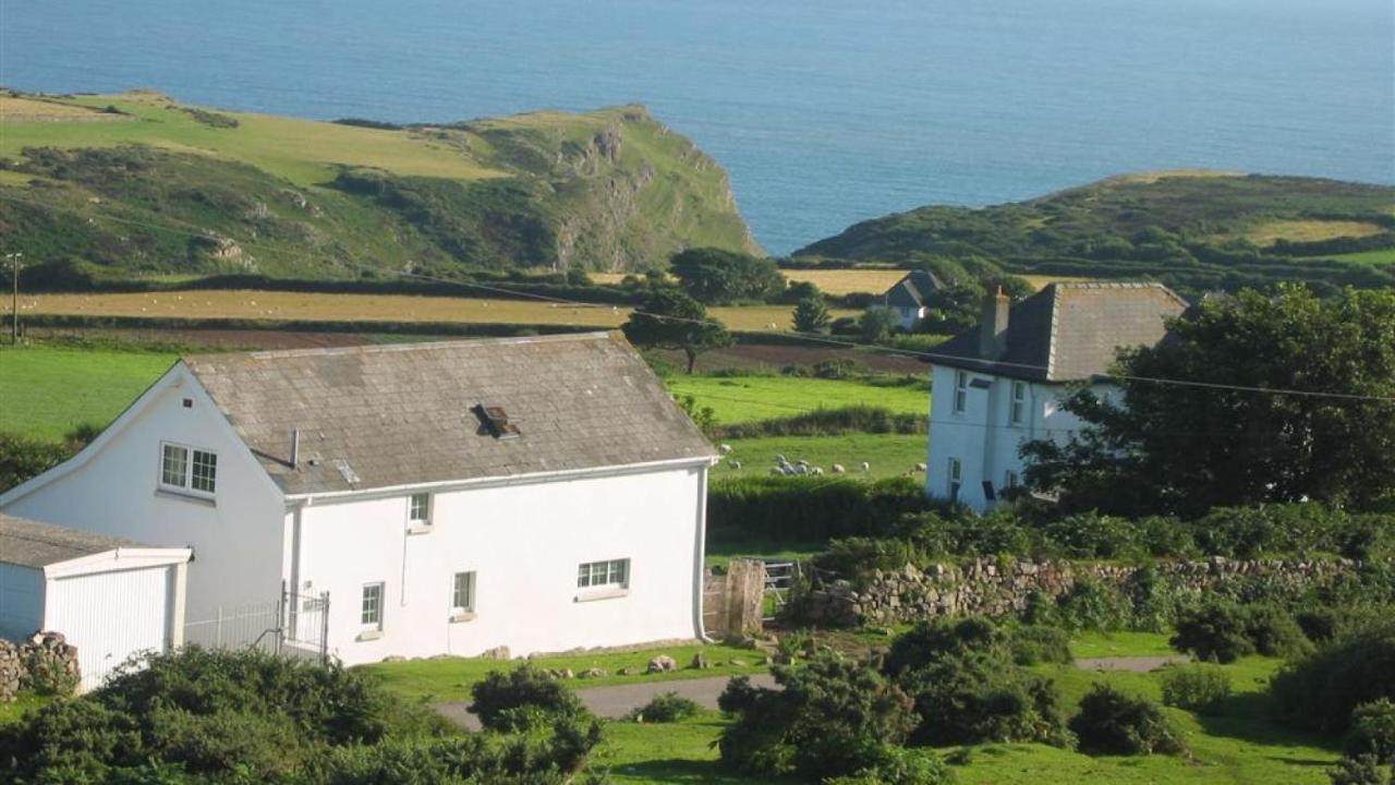 B&B Rhossili - Middleton Hall Cottage - Bed and Breakfast Rhossili