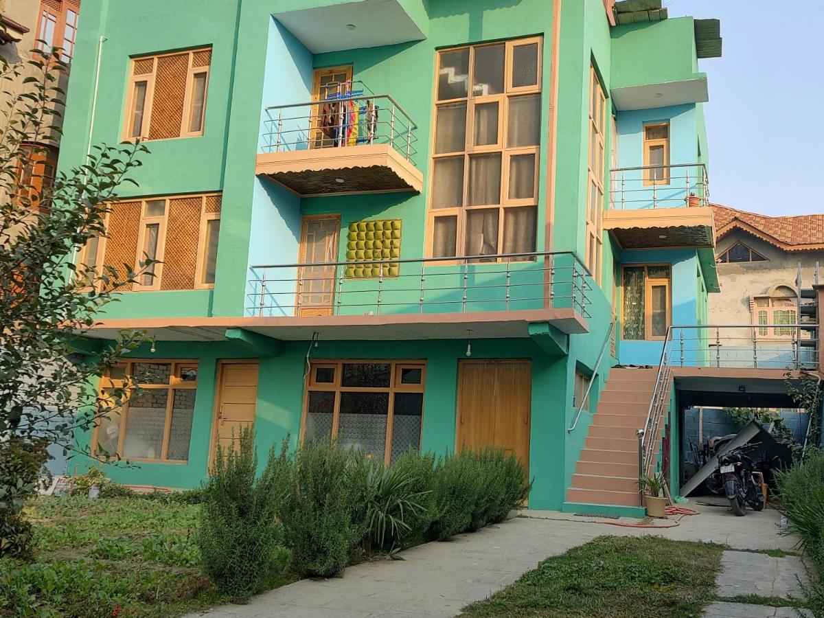 B&B Srinagar - Green house in Srinagar city - Bed and Breakfast Srinagar