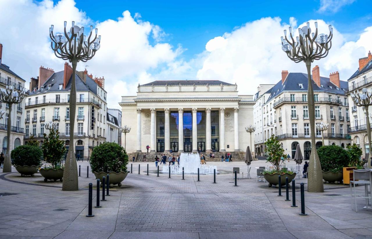 LA LOGE DES CARMES -Coeur de Nantes WIFI - Chambres d'hôtes Nantes