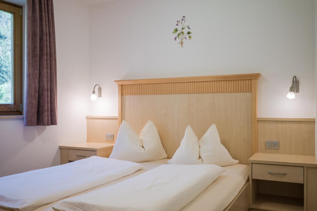 One-Bedroom Apartment 1