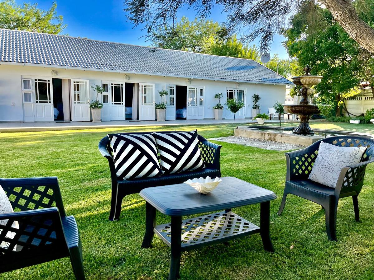 B&B Bloemfontein - VIilla Vredenrust Guesthouse - Bed and Breakfast Bloemfontein