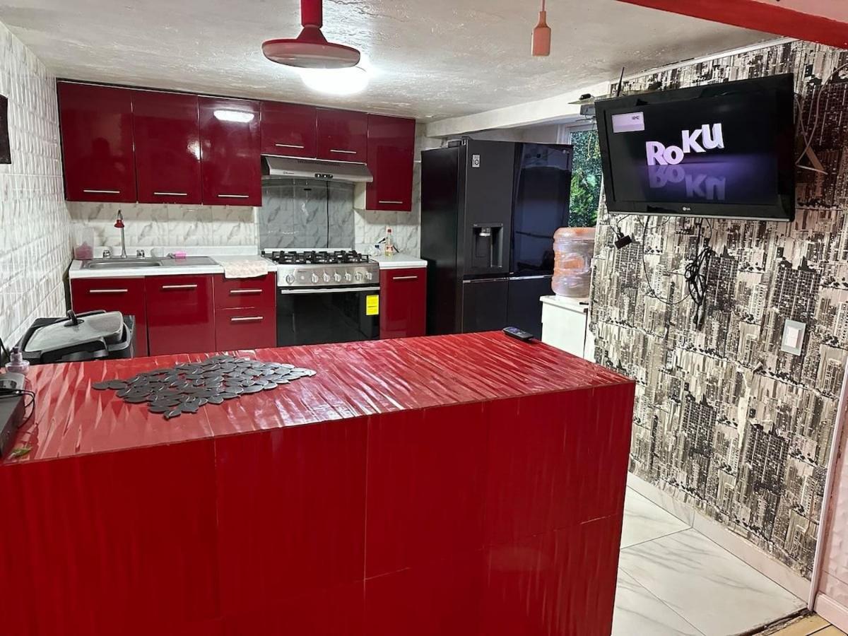 Casa Vázquez , "Como en casa" , hospédate con nosotros y recibirás una atención personalizada, servicio y confort nos distingue. - B&B