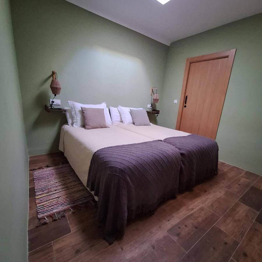 Chambre Lits Jumeaux avec Salle de Bains Privative