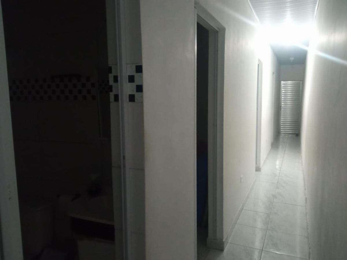 Casa de Praia com Piscina em Mongaguá Disponível para festa de Natal 2025 - B&B