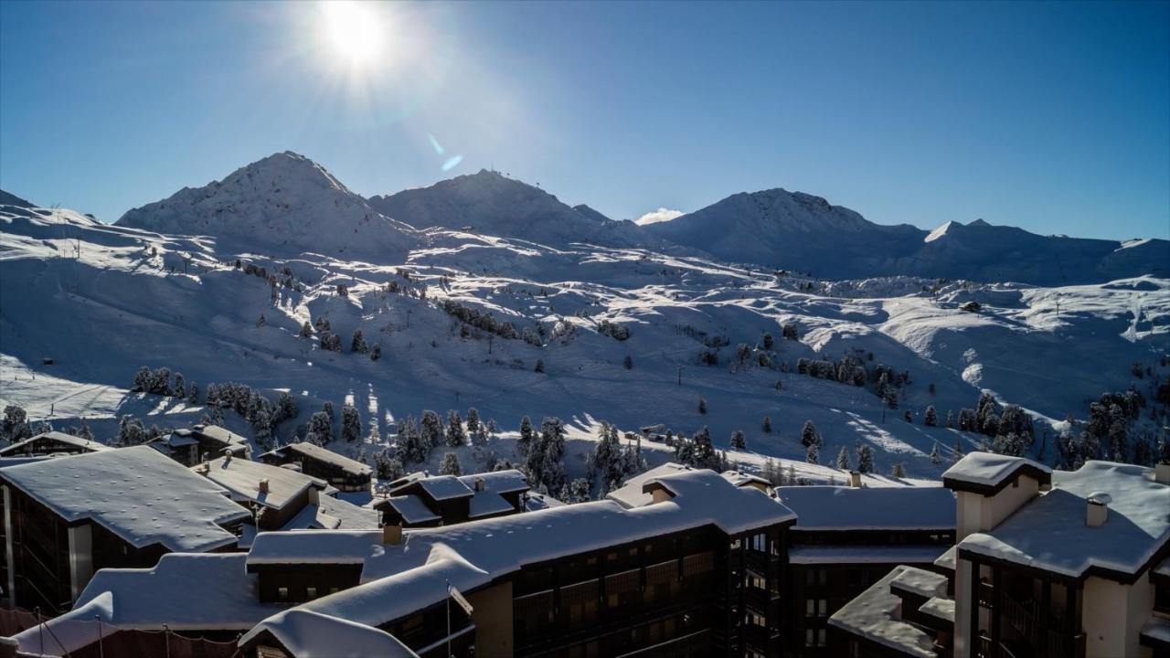 B&B La Plagne Tarentaise - Appartement avec vue et accès skis aux pieds. - Bed and Breakfast La Plagne Tarentaise