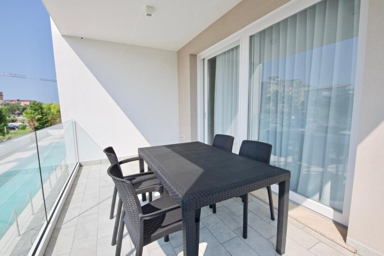 Saint Tropez Apartments - B&B Lido di Jesolo