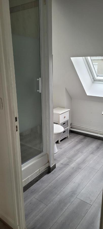 Studio lumineux proche du centre-ville - B&B