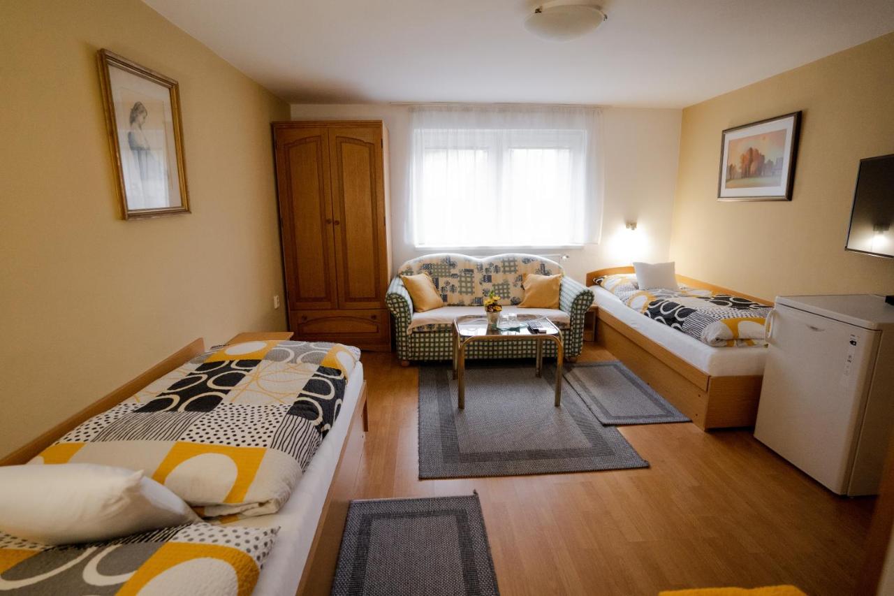 Standard Zweibettzimmer