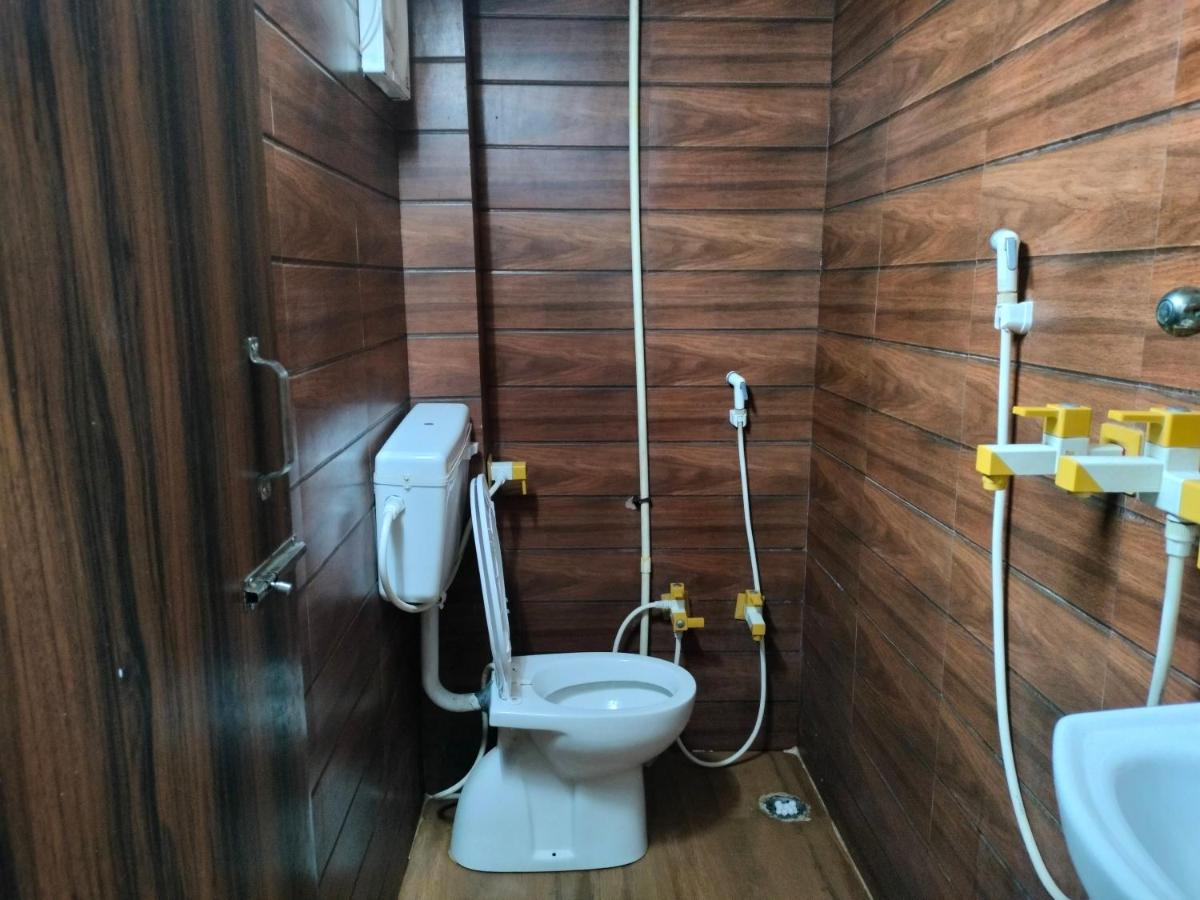 Bunk Bed in Mixed Dormitory Room