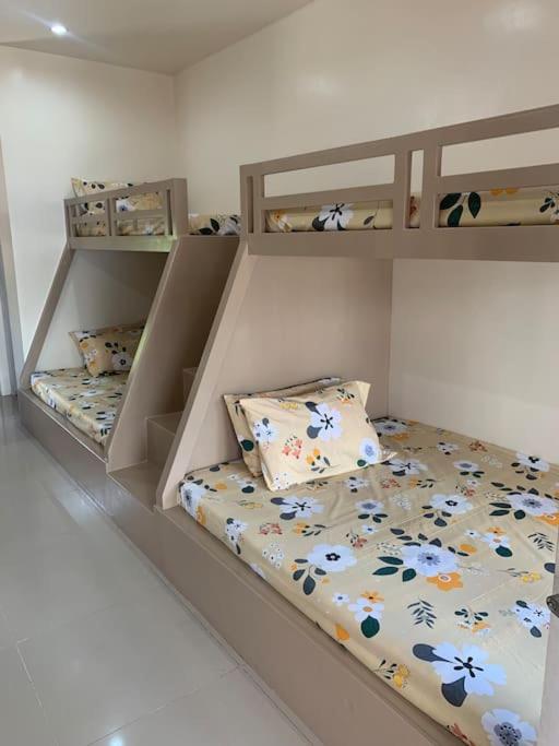 B&B Lipa City - PMPJ Cabin - Bed and Breakfast Lipa City