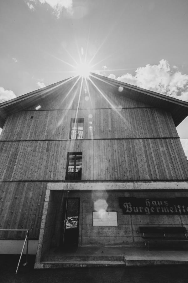 Haus Burgermeister Wohnung Erzhorn - B&B