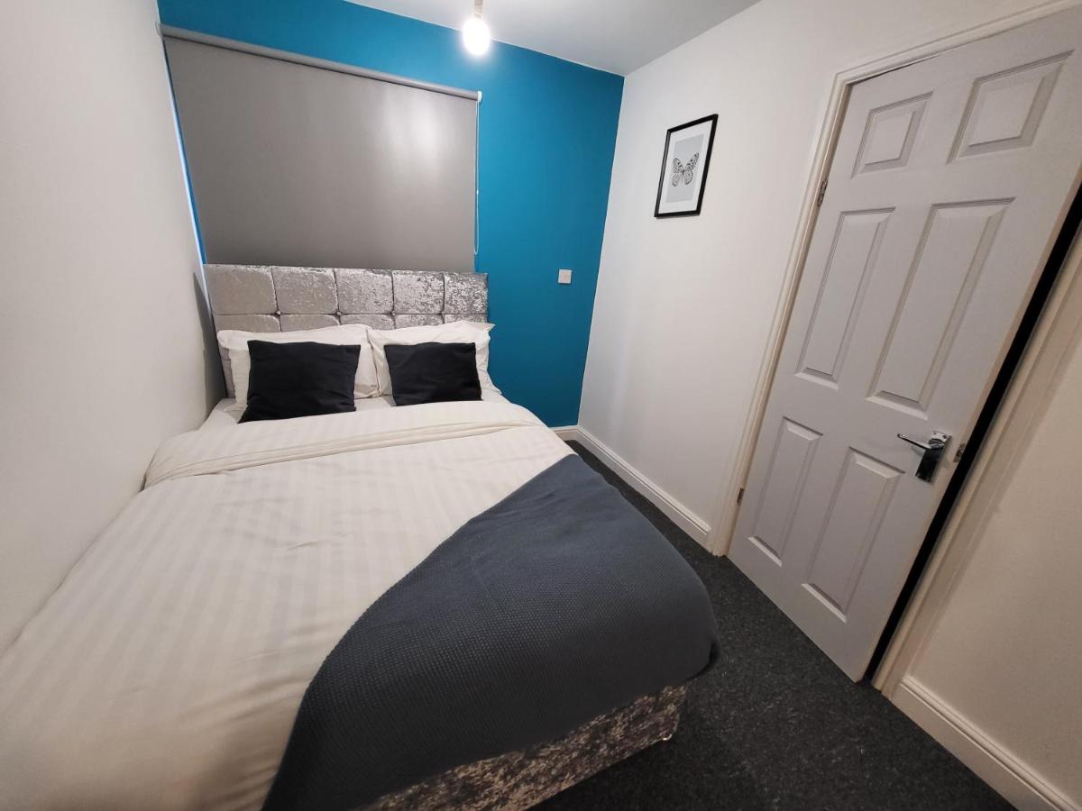 B&B Nottingham - Premier Studios Nottingham - Tring Vale - Bed and Breakfast Nottingham