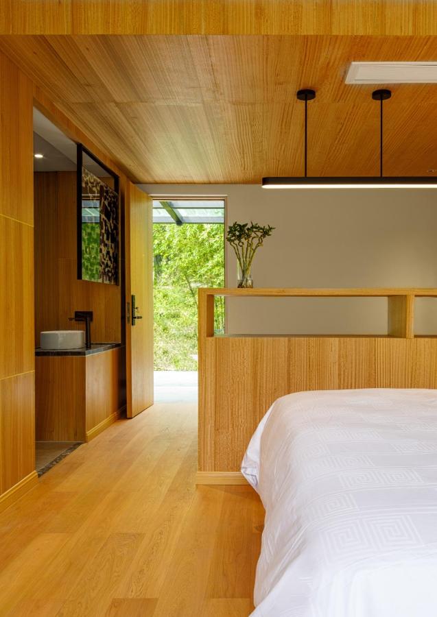 Brunello King Room with Deluxe Mountain View
