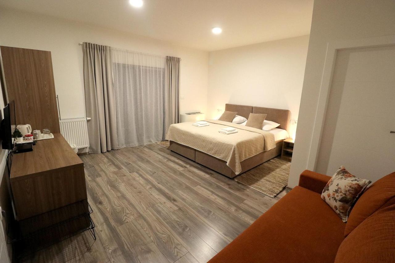 Triple Room with Private Bathroom