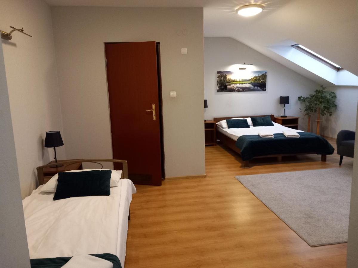 Dreibettzimmer