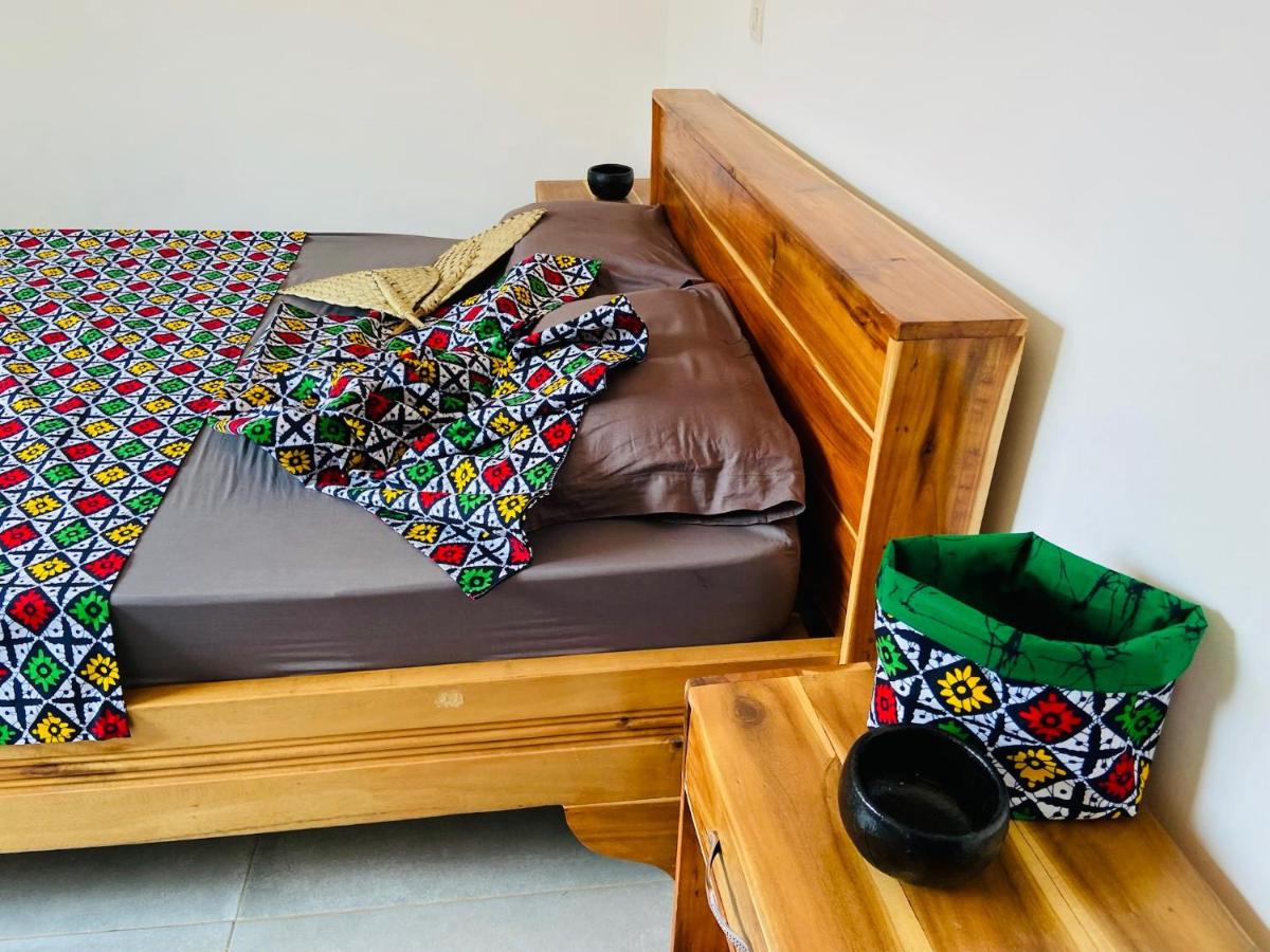 B&B Ouidah - Les Amazones Rouges Chambre Verte - Bed and Breakfast Ouidah