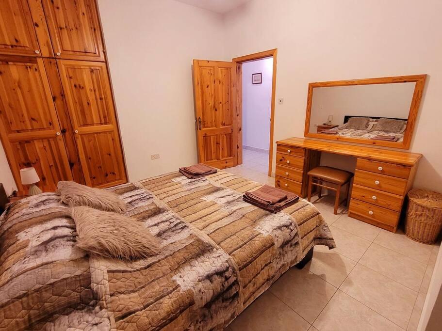 B&B Swieqi - Private One-Bedroom Apartment Simplicity&Serenity - Bed and Breakfast Swieqi