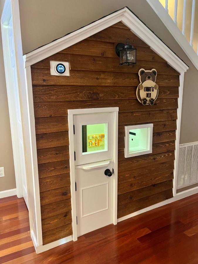 Log Bunk Bed, Playhouse, & TeePee-Willow Trace Retreat 5mi to Dollywood - Chambres d’hôtes Sevierville