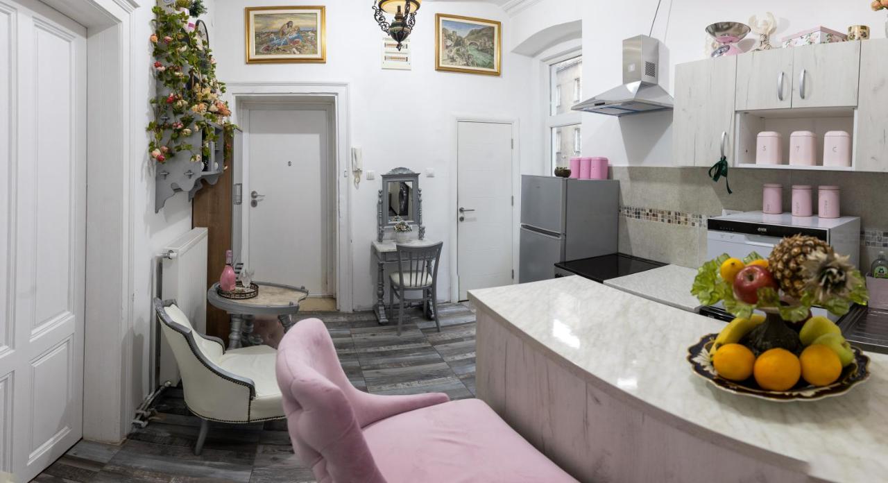 Natalie's Gallery - B&B
