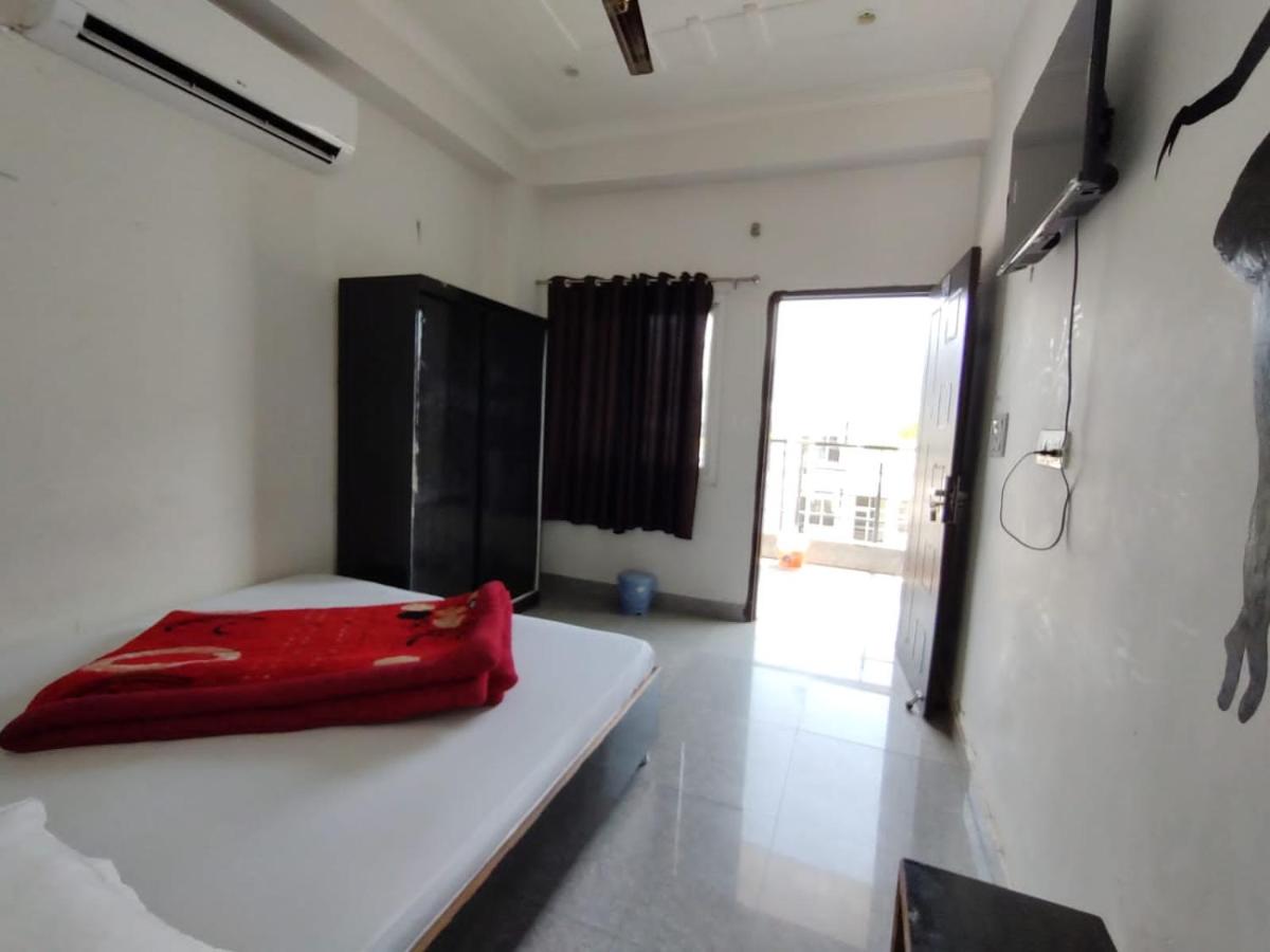 B&B Rishikesh - Hotel Aman - Bed and Breakfast Rishikesh