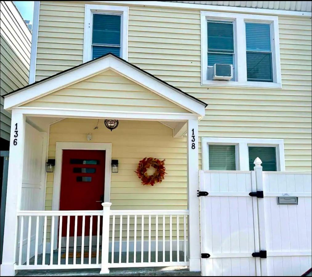 2-A Diamond in Yonkers - B&B