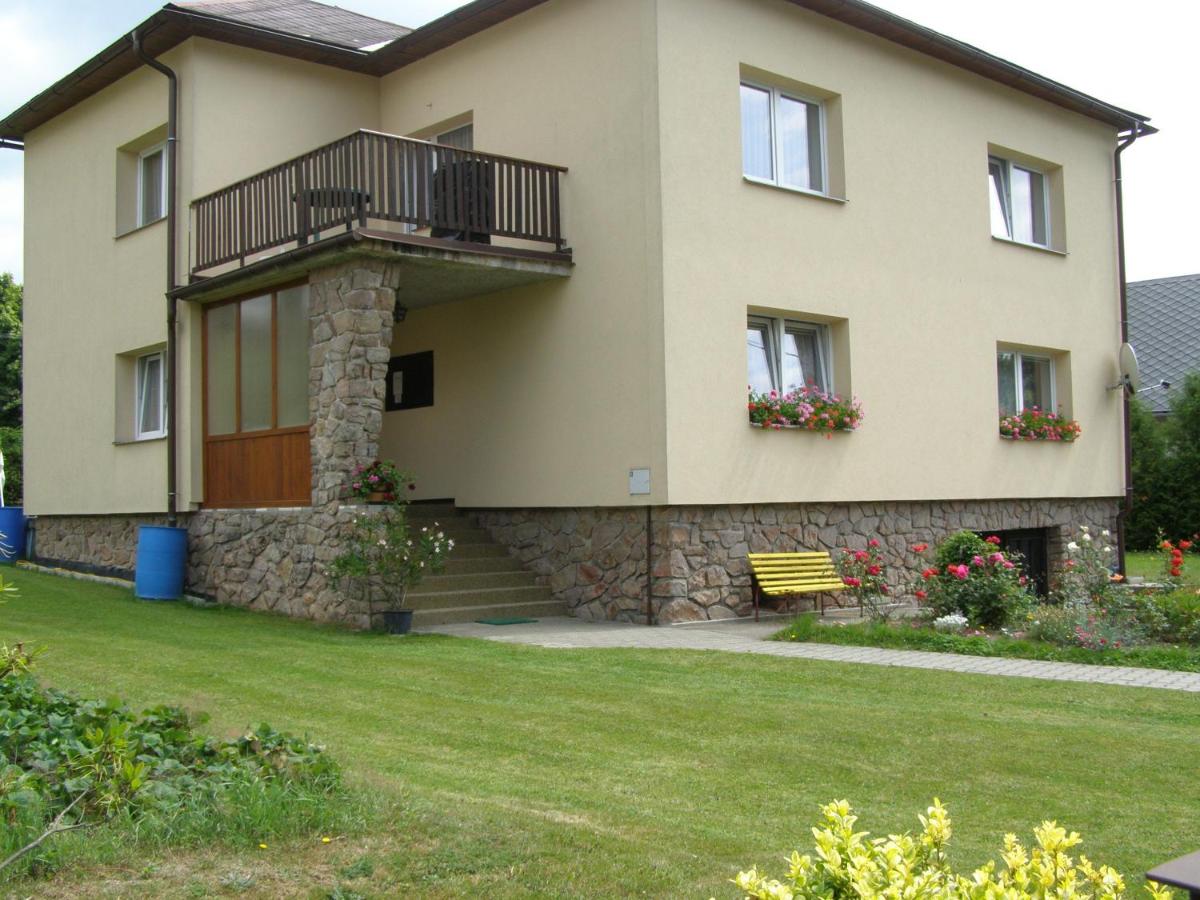 Apartment Vysocina - Bed and Breakfast