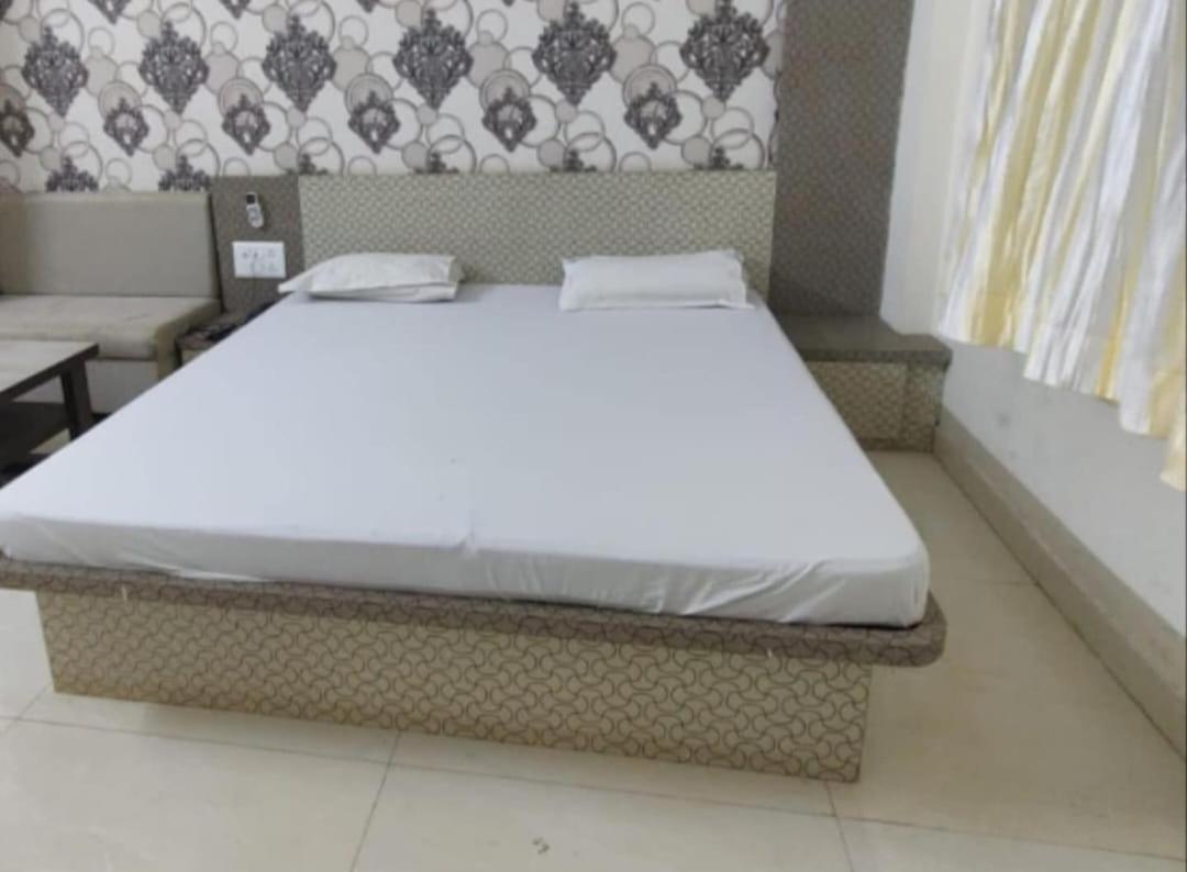 B&B Varanasi - RN Residency - Bed and Breakfast Varanasi