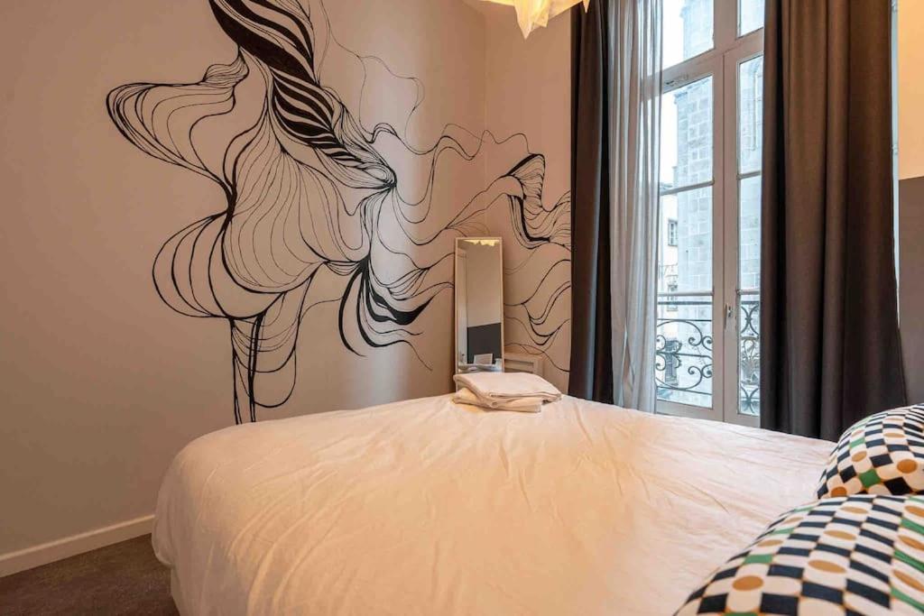 LA HUPPE - Bain Balnéo - Riom centre - 3 étoiles - B&B Riom