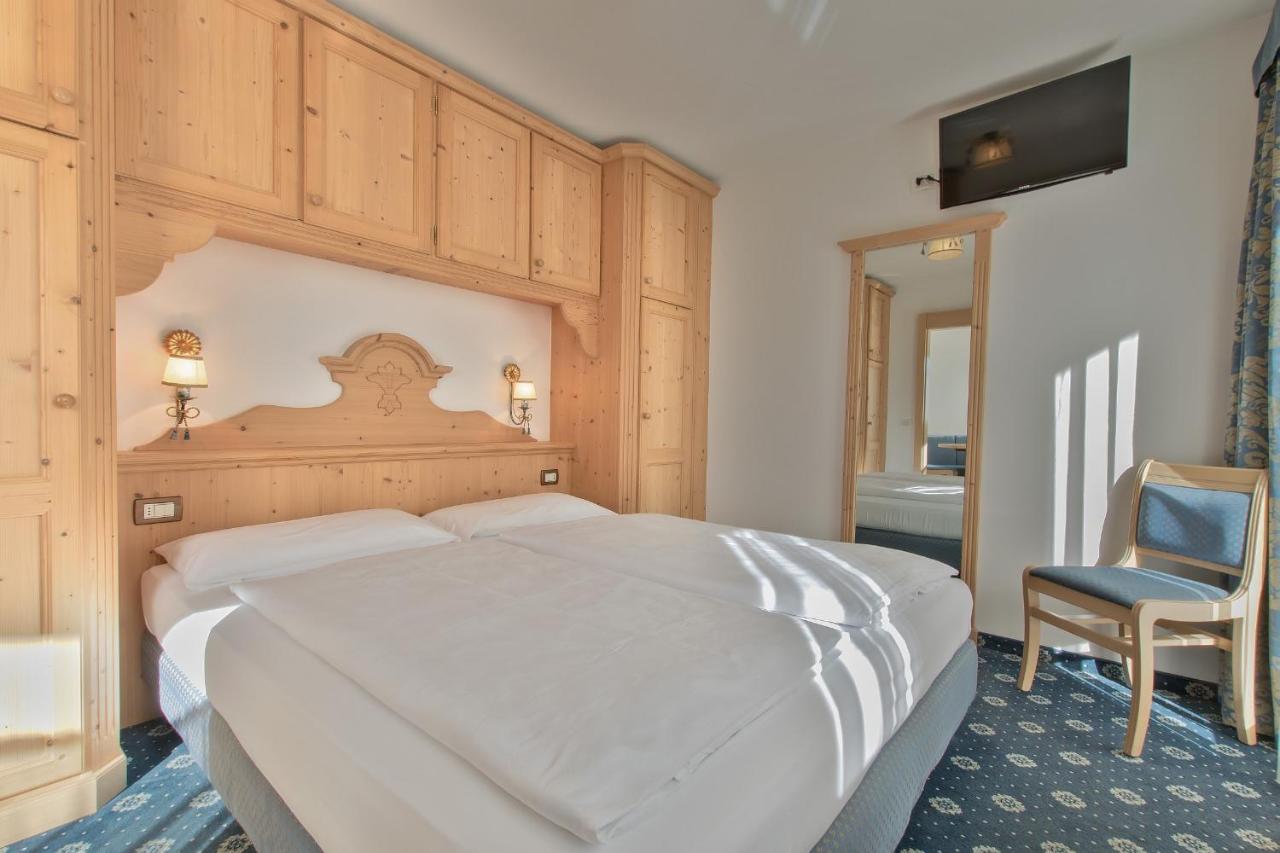 One-Bedroom Apartment (2 Adults)