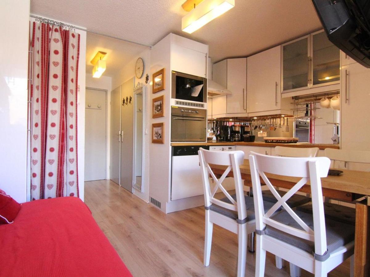 Appartement cosy 4/5 pers. à l'Alpe d'Huez, balcon, prox. commerces & remontées, casier à skis - FR-1-405-341 - B&B