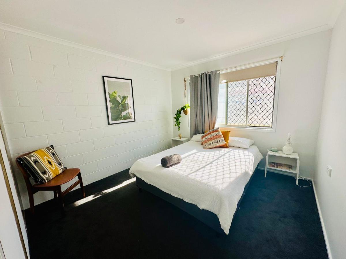 B&B Bundaberg - Island Villas - Lady Elliott - Unit 2 - Bed and Breakfast Bundaberg