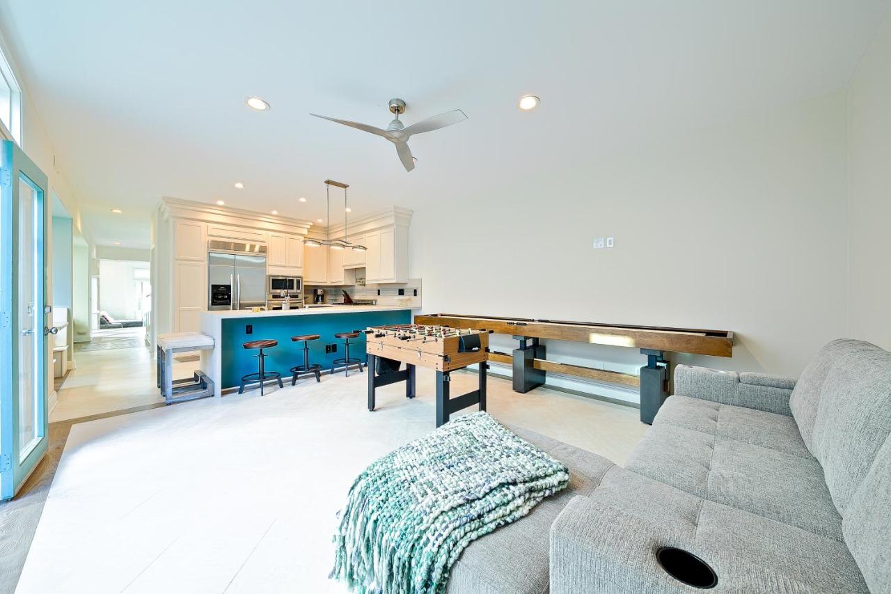 Windansea Beach Luxury - Spa, AC, Walk2Beach, Garage & fast WiFi - B&B