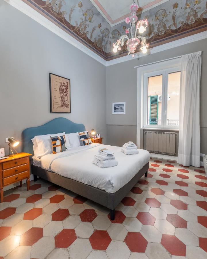 Double Room with Private External Bathroom
