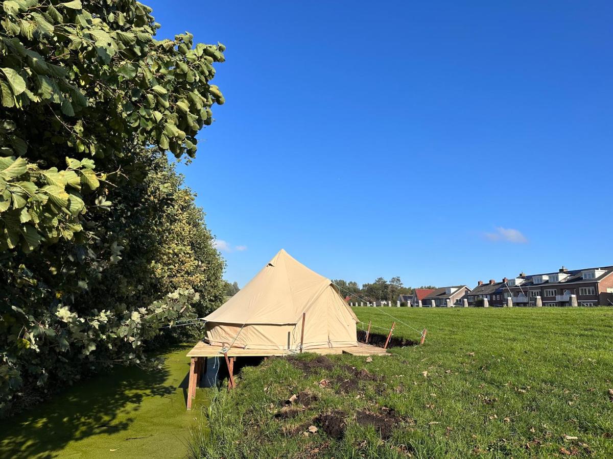 B&B Warmond - Bell Tent - Bed and Breakfast Warmond