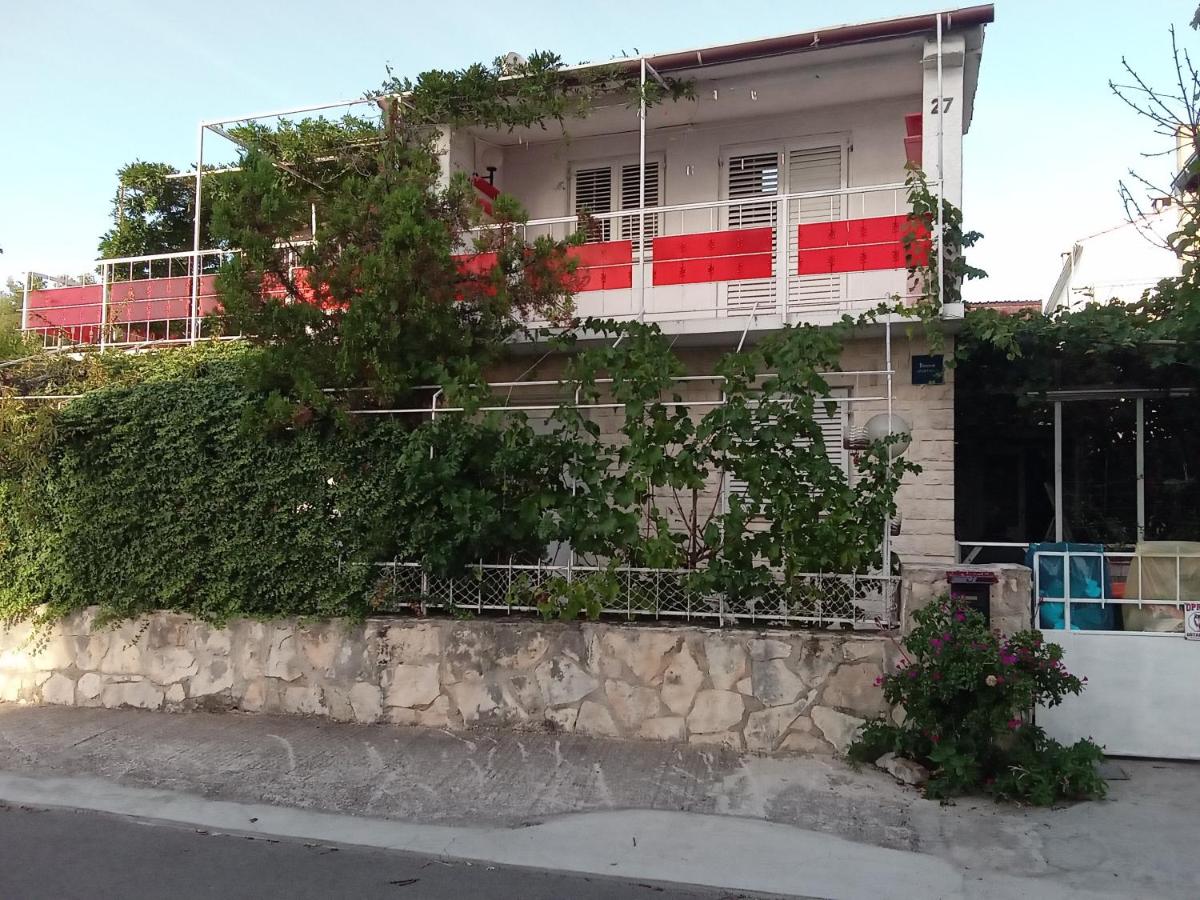 Apartment - Split Level