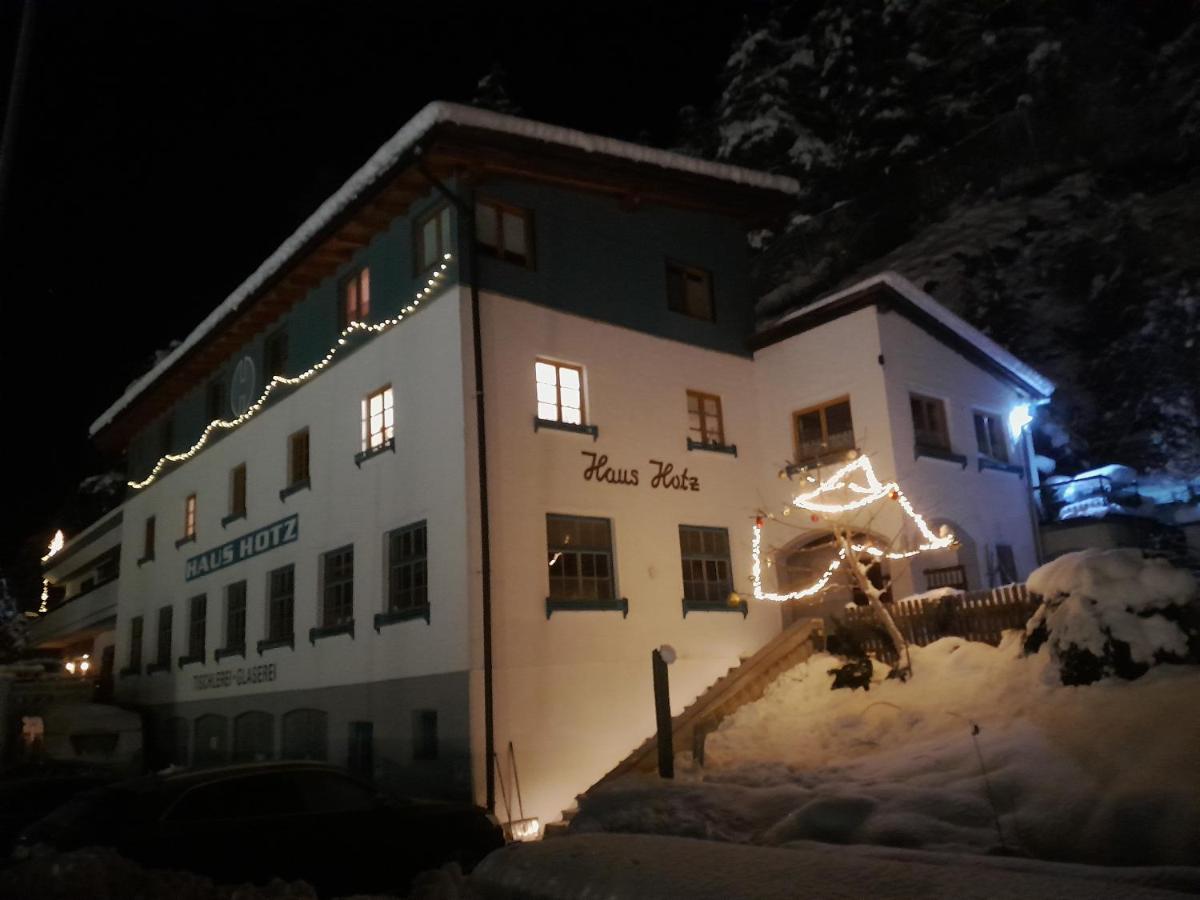 Haus Hotz Apart Talblick - B&B Grins