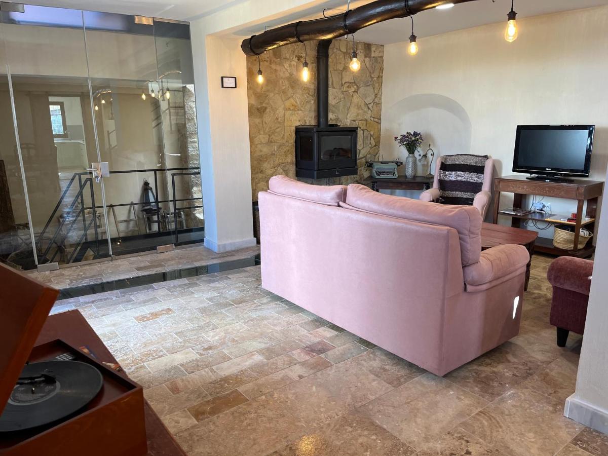 Cortijo Domínguez - Rural Experience - Chambres d’hôtes Lucena