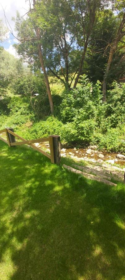 Turisme Rural Ca l'Axai casa 1 - Bed and Breakfast