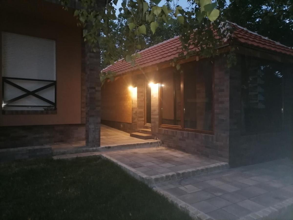 B&B Niš - A Bre Da Bre Family Club - Bed and Breakfast Niš