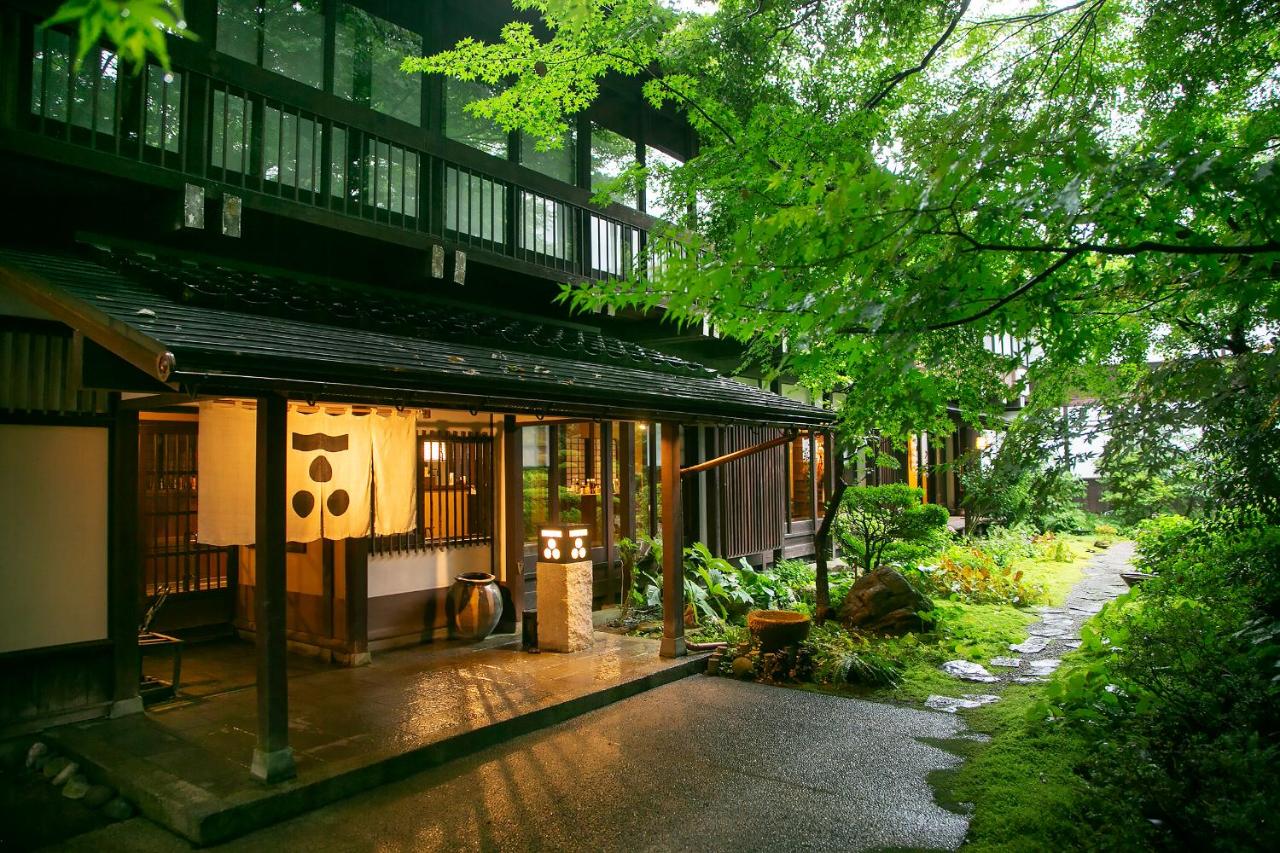川魚・山菜料理　和田屋 - Chambres d’hôtes