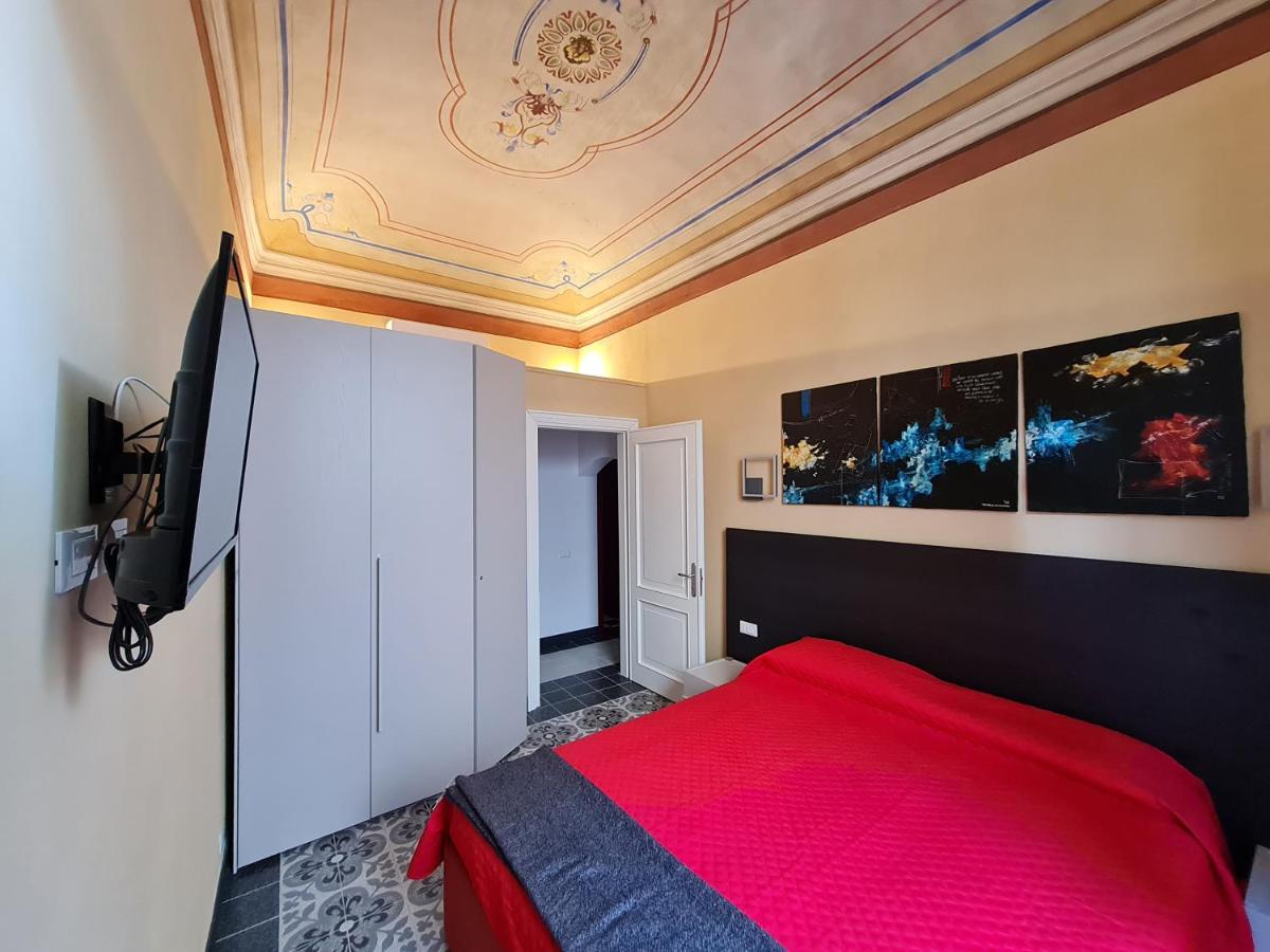 Double Room with Private External Bathroom