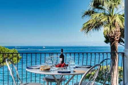B&B Massa Lubrense - Villa del Mar Stunnig Sea View - Bed and Breakfast Massa Lubrense