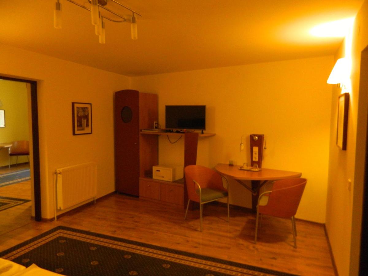 Large Two-Bedroom Apartment