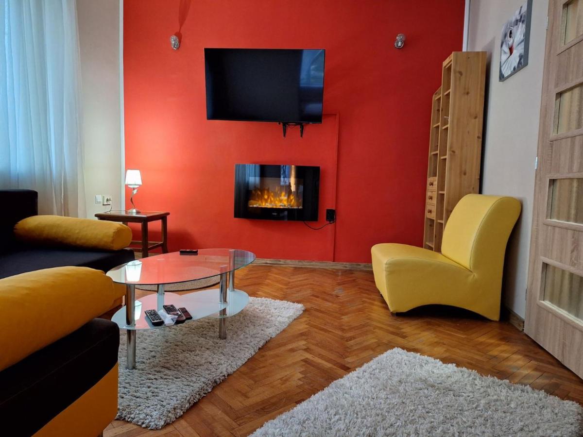 Cozy apartment in the heart of Sofia - B&B Sofía